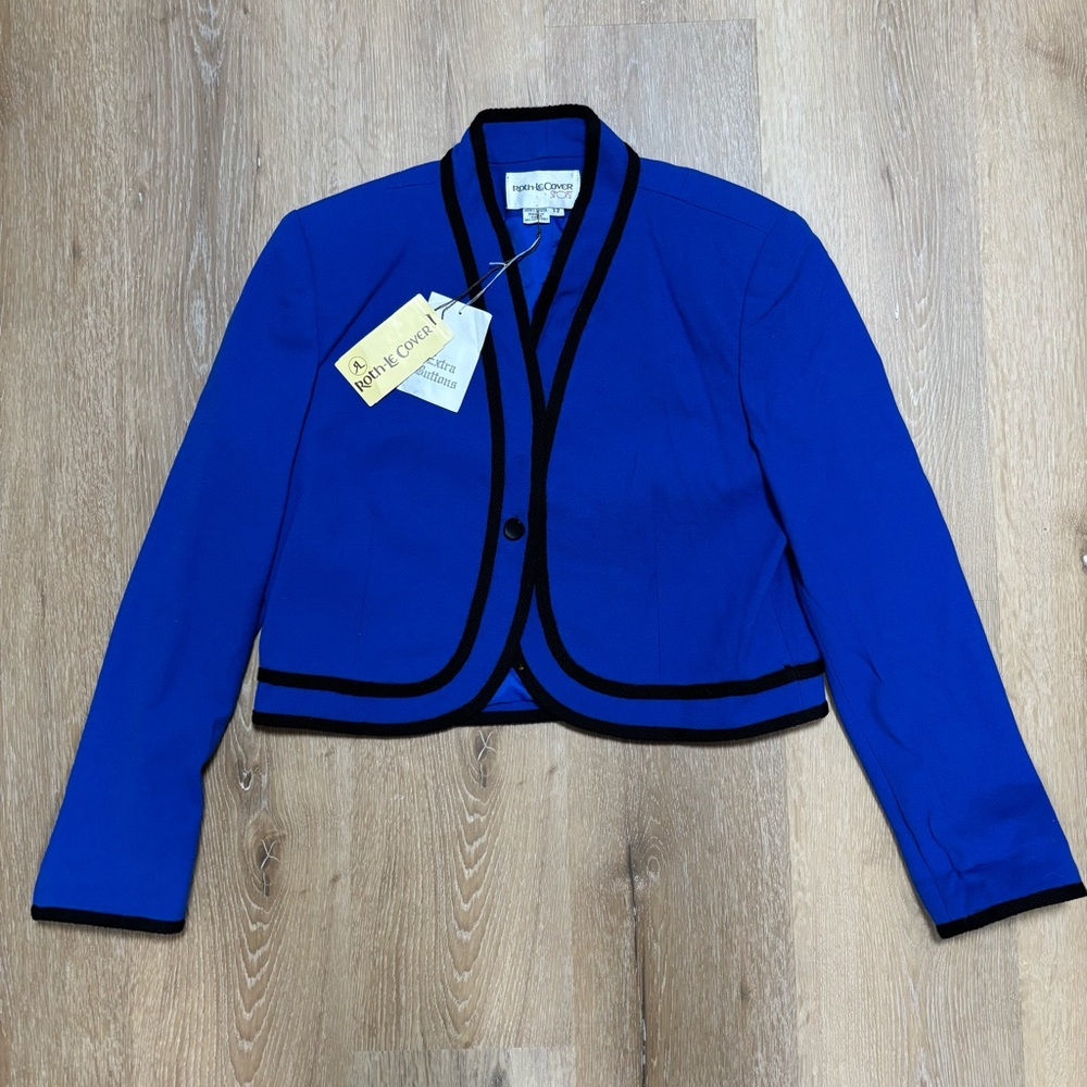 NWT Roth le Cover Sport Women's Wool Royal Blue Cropped Blazer Size 12